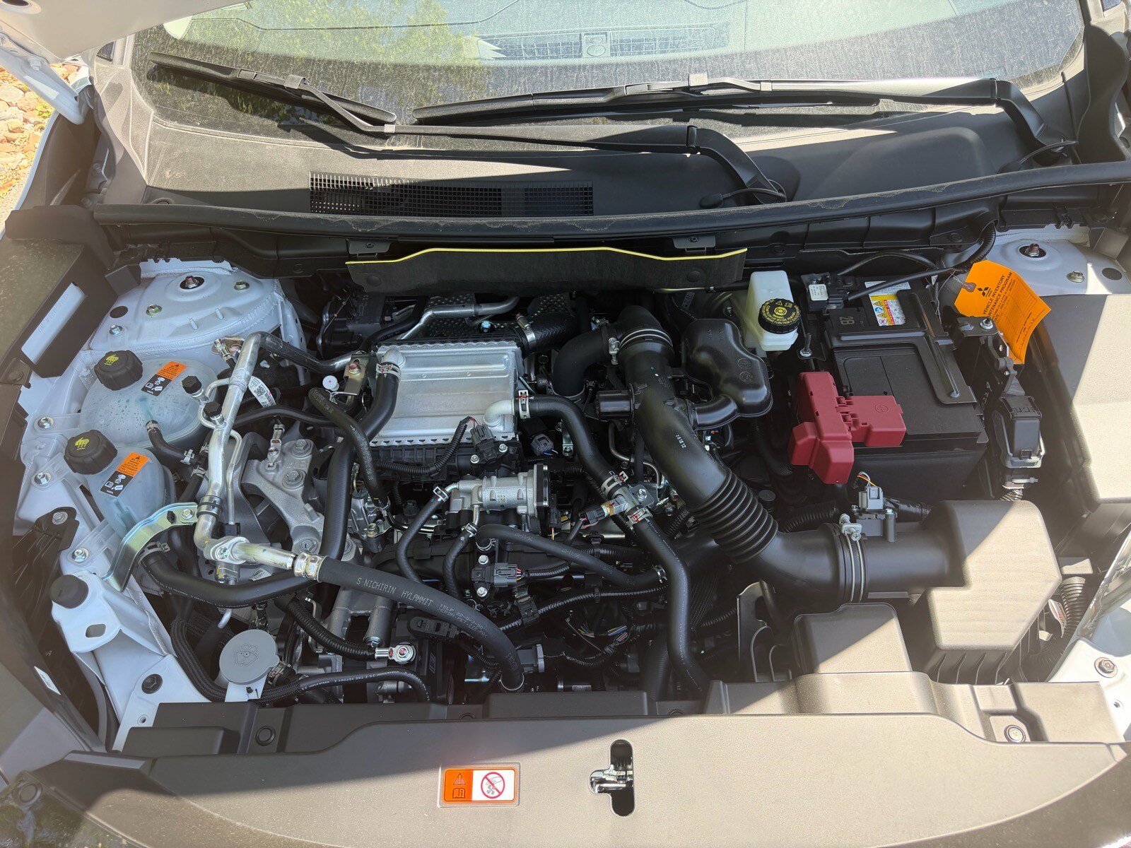 New 2026 Mitsubishi Outlander SE AWD/4WD image 10