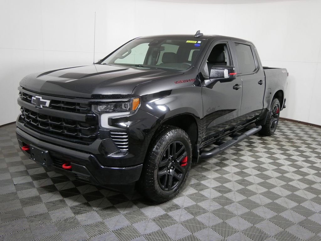 Used 2022 Chevrolet Silverado 1500 RST w/ Redline Edition image 6