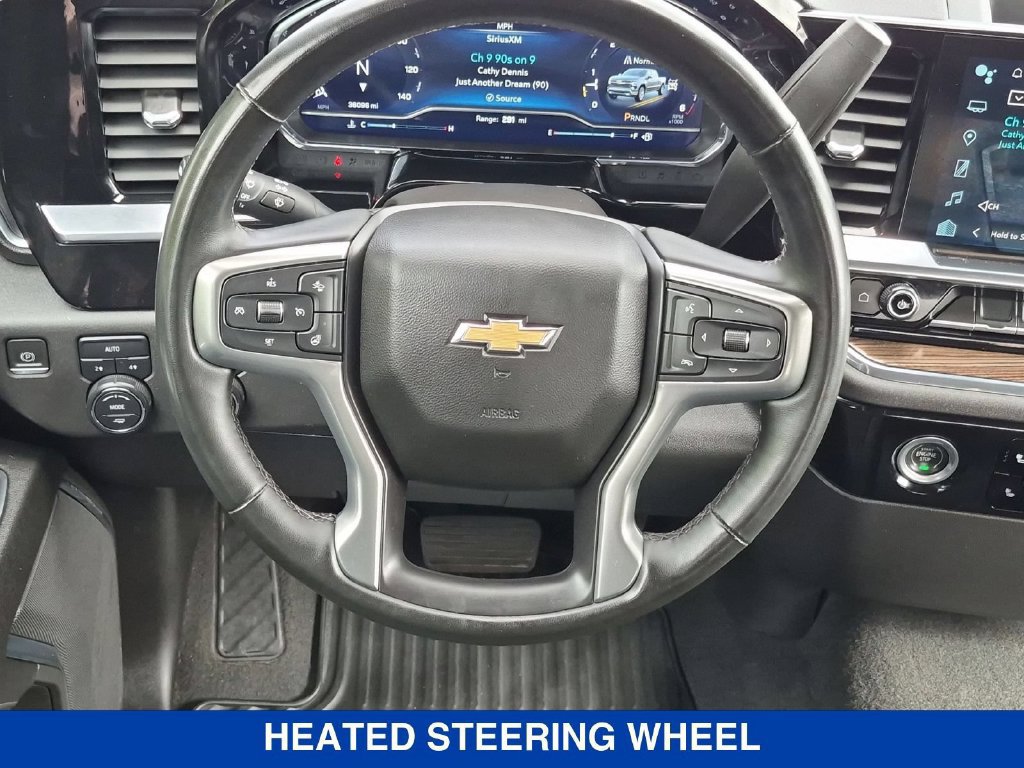 Used 2023 Chevrolet Silverado 1500 LT AWD/4WD image 18