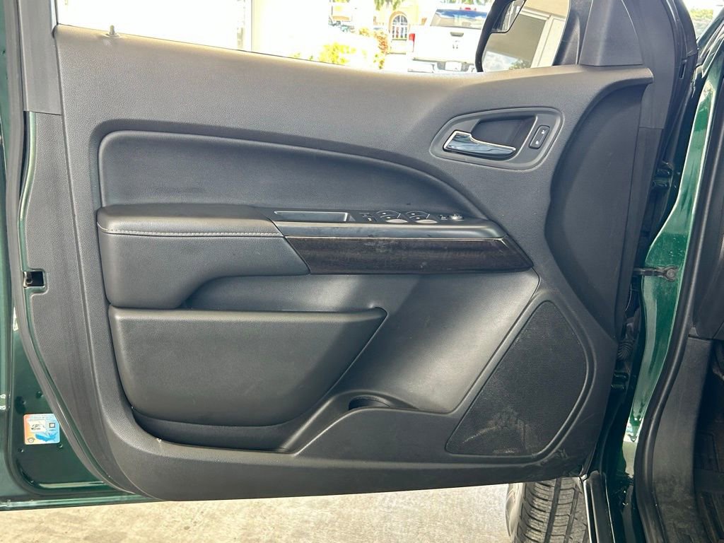 Used 2015 GMC Canyon SLT image 49