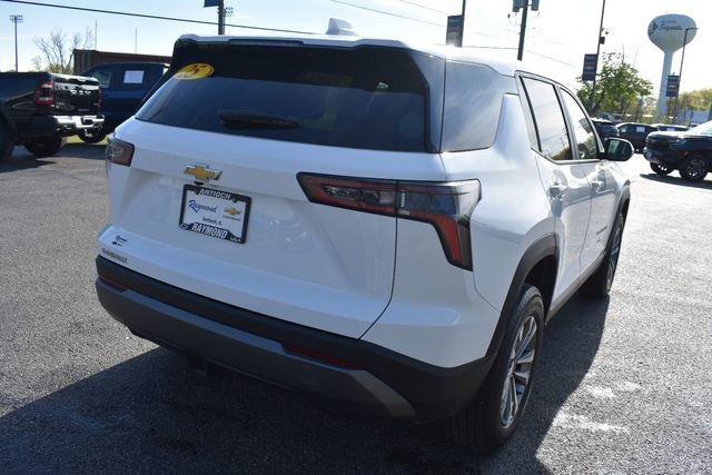 Used 2025 Chevrolet Equinox LT FWD image 3