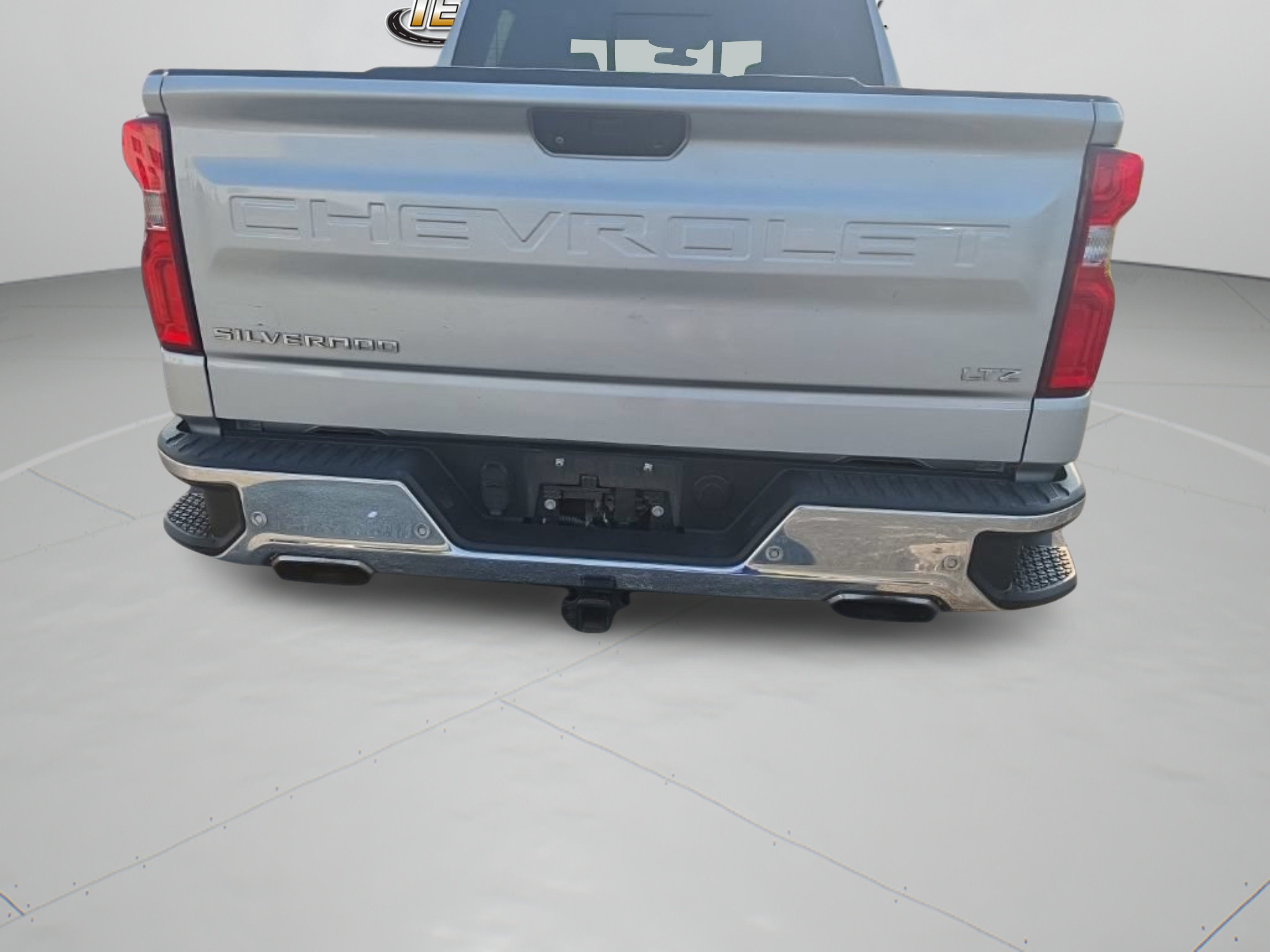 Used 2019 Chevrolet Silverado 1500 LTZ w/ LTZ Plus Package AWD/4WD image 27