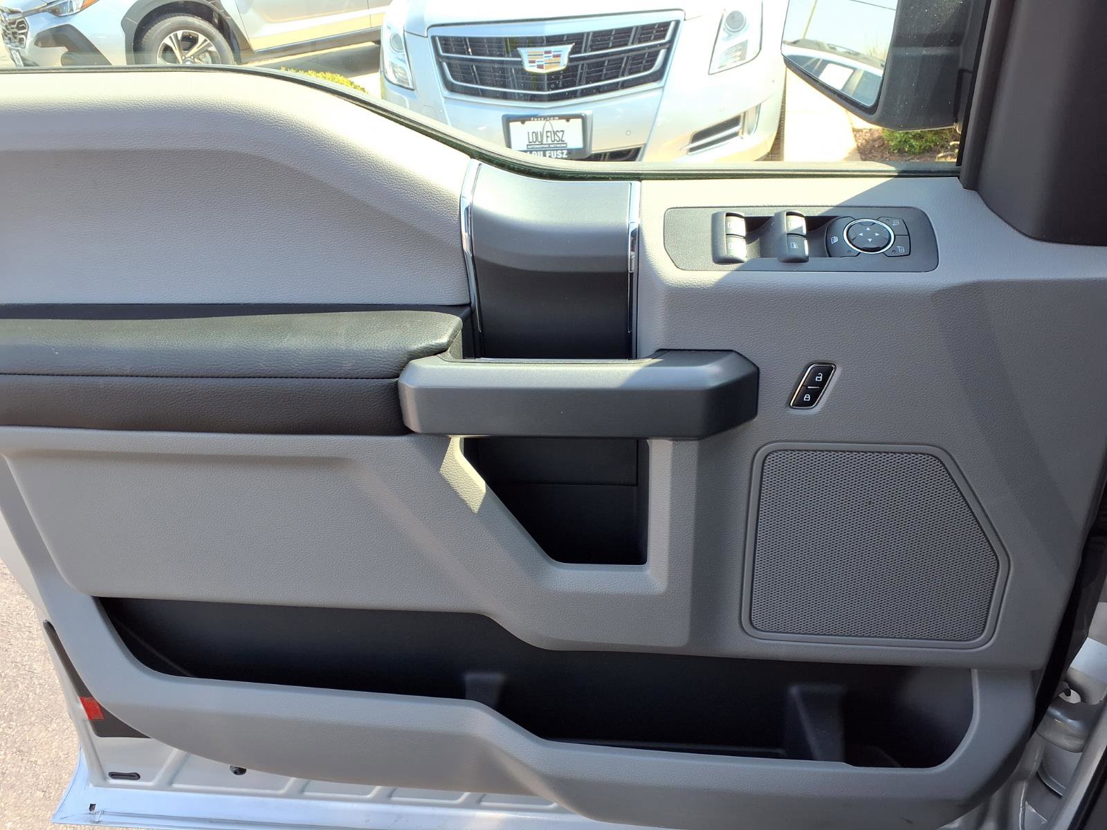 Used 2016 Ford F150 XLT w/ Equipment Group 302A Luxury image 18