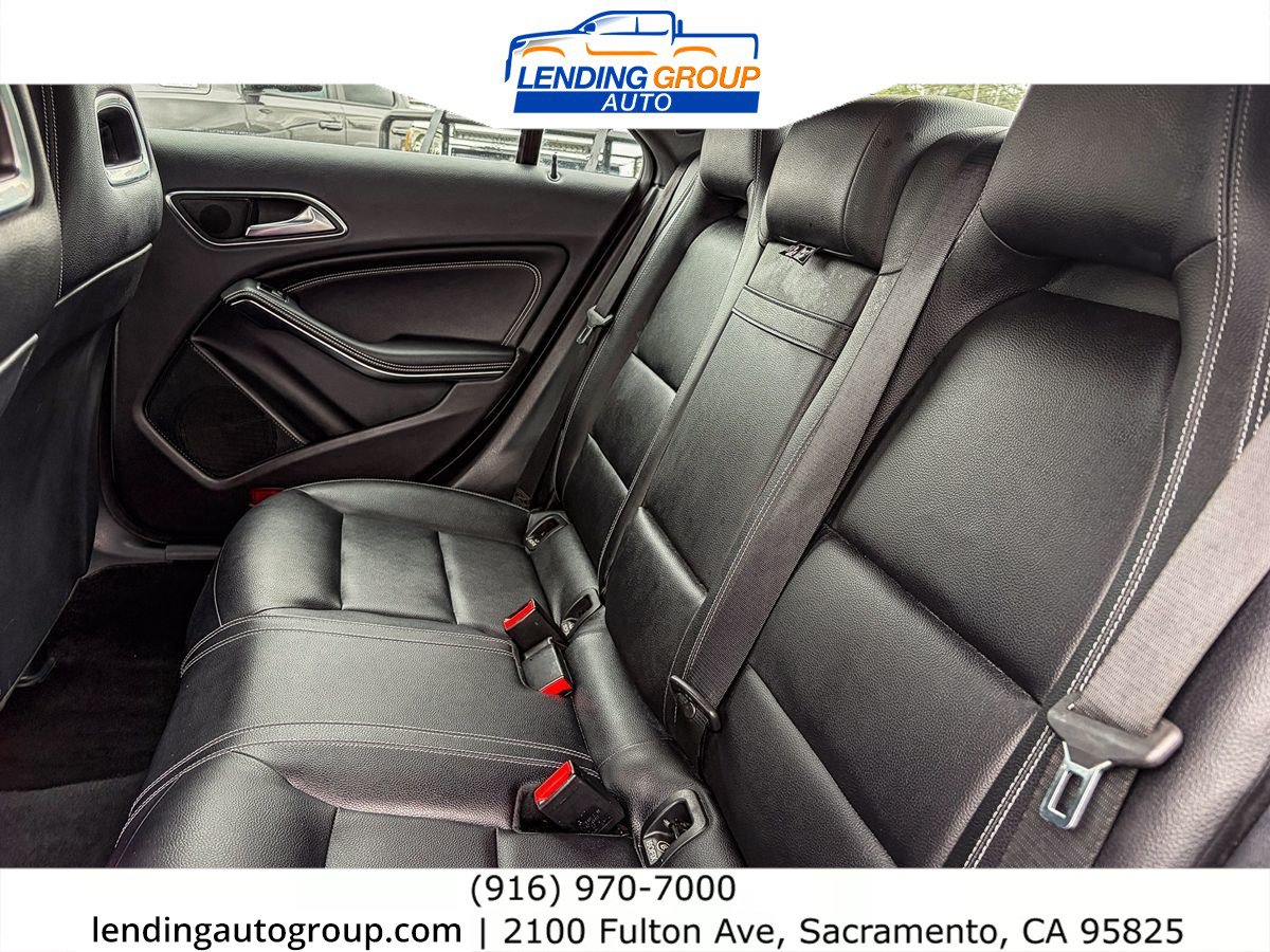Used 2019 Mercedes-Benz CLA 250 image 17