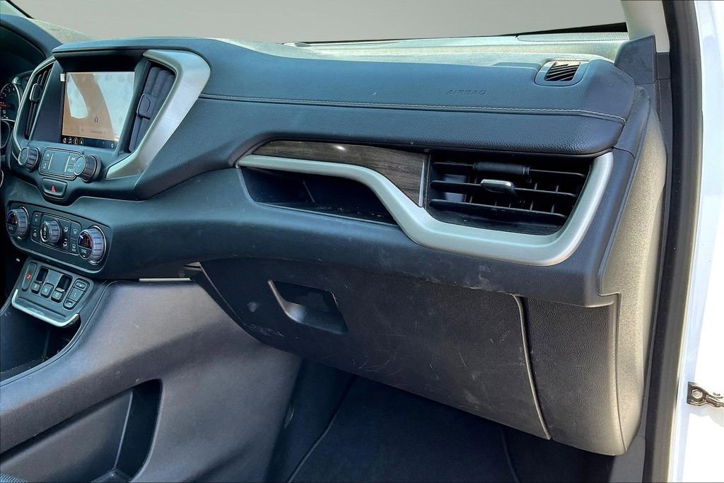 Used 2019 GMC Terrain Denali w/ Driver Alert Package II image 17