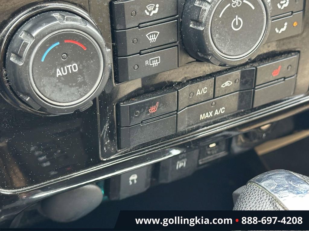 Used 2010 Ford Escape Limited image 29