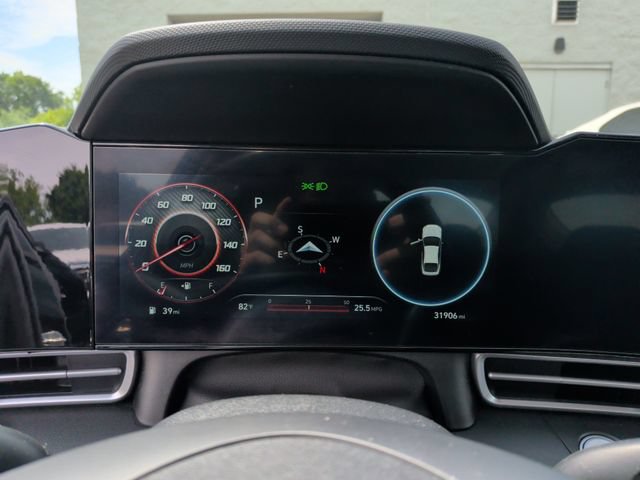 Used 2023 Hyundai Elantra SEL w/ Convenience Package FWD image 18