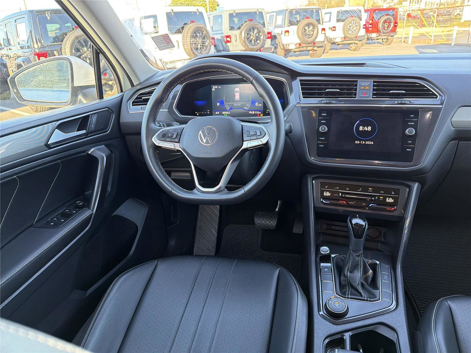 Used 2022 Volkswagen Tiguan SE image 20
