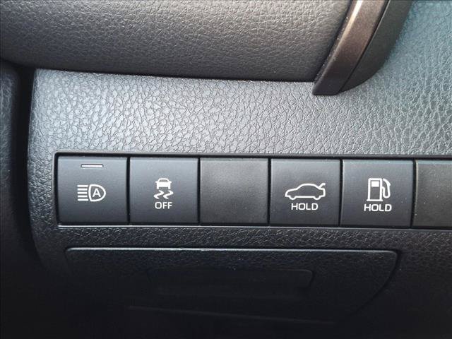 Certified 2020 Toyota Camry SE w/ Sunroof Package FWD image 10