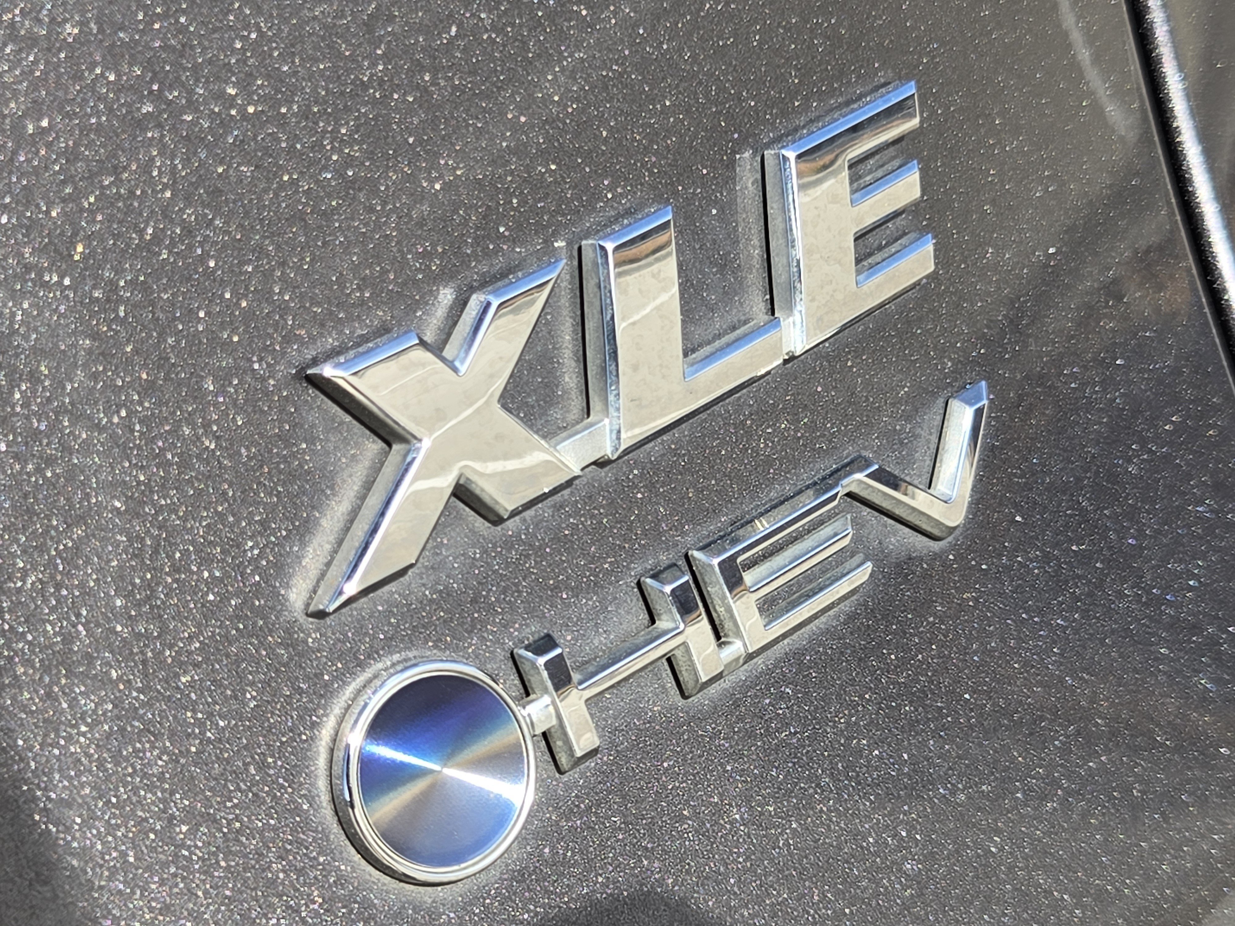 Used 2025 Toyota RAV4 XLE AWD/4WD image 32