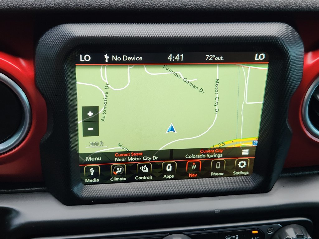 Used 2023 Jeep Wrangler Unlimited Rubicon AWD/4WD image 16