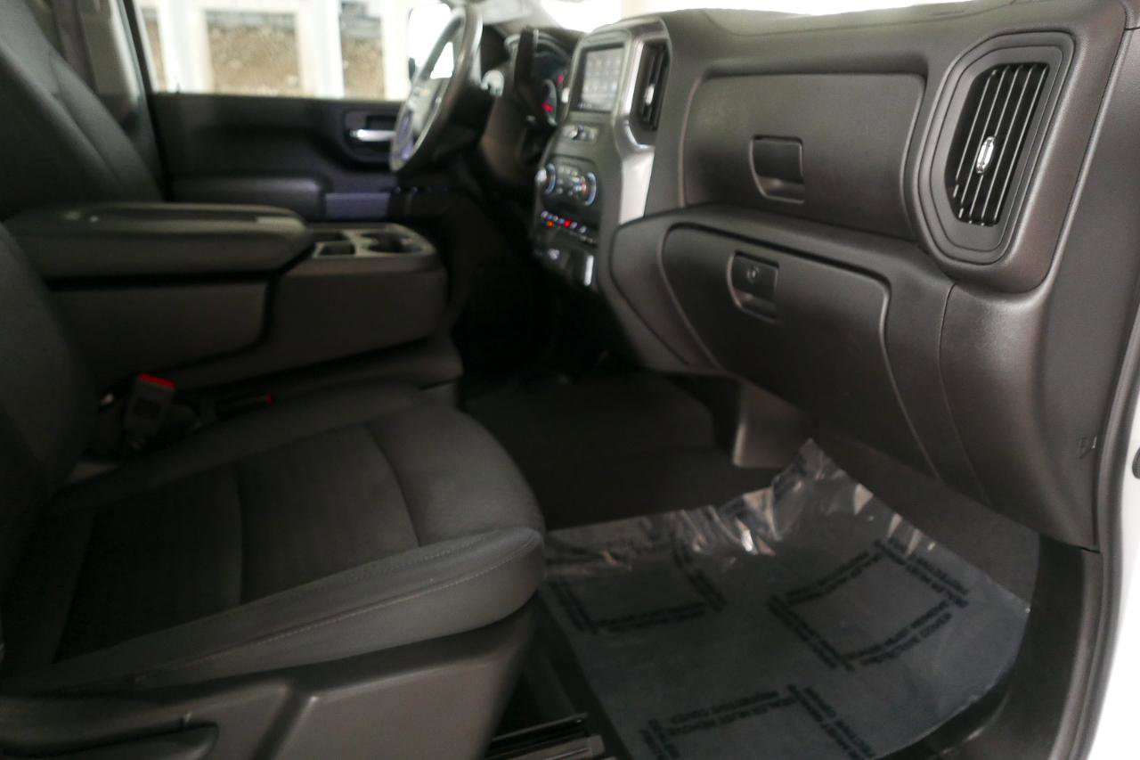 Used 2024 Chevrolet Silverado 2500 Custom w/ Custom Value Package image 10