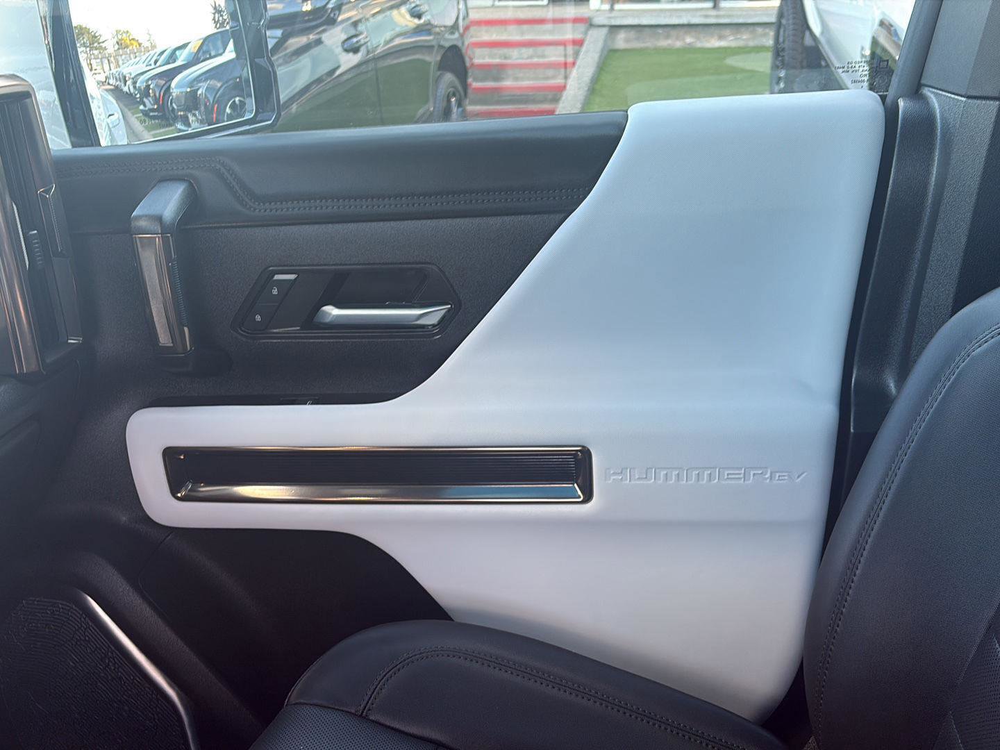 Used 2024 GMC Hummer EV 3X image 31