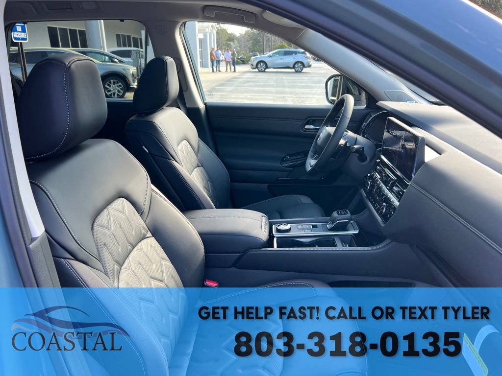 New 2026 Nissan Pathfinder Platinum image 28