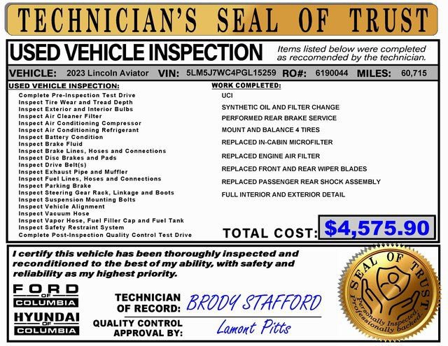 Used 2023 Lincoln Aviator Reserve w/ Equipment Group 201A image 2