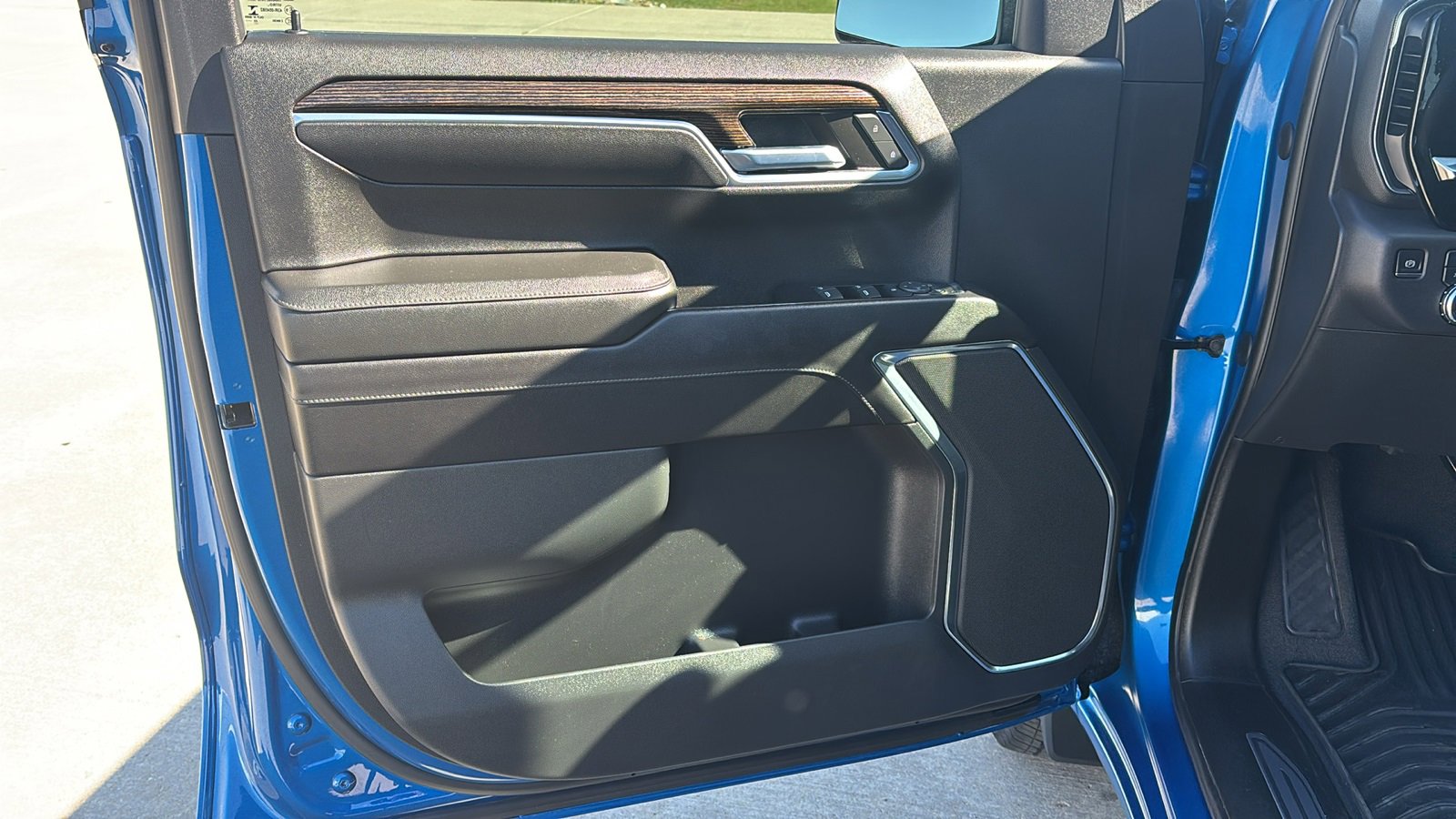 Used 2022 GMC Sierra 1500 Elevation image 25