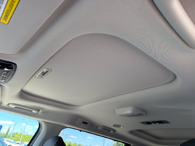 New 2026 Kia Carnival SX FWD image 16
