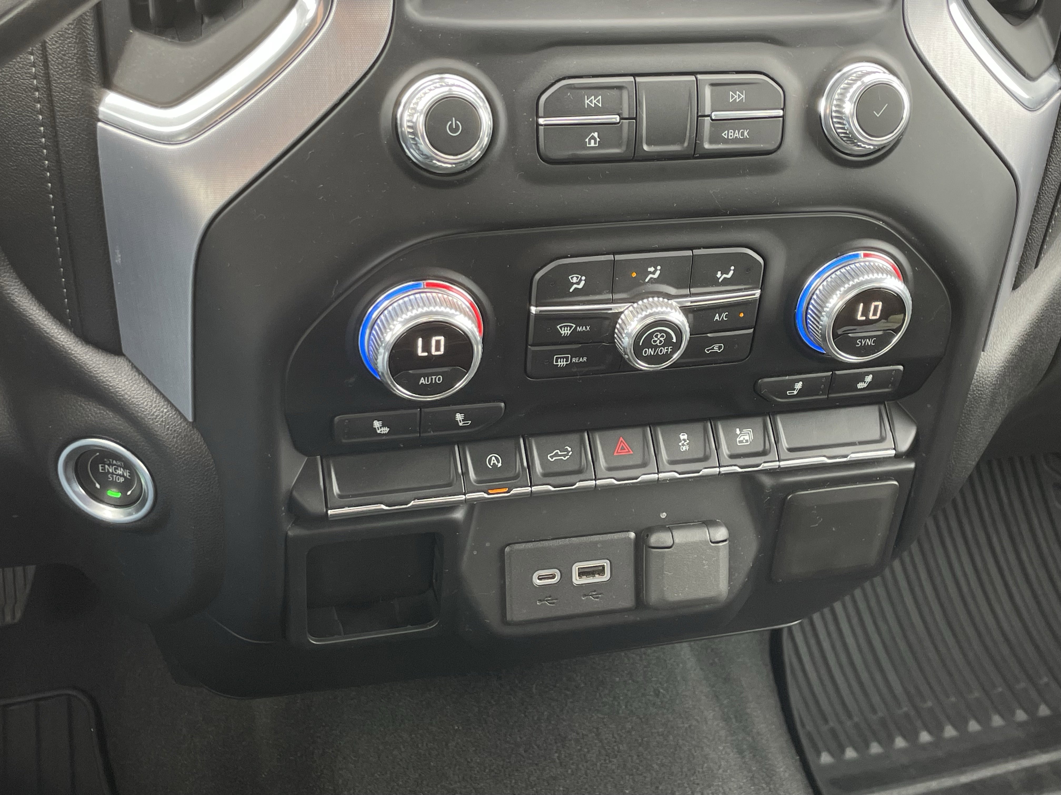 Used 2021 GMC Sierra 1500 SLE image 25