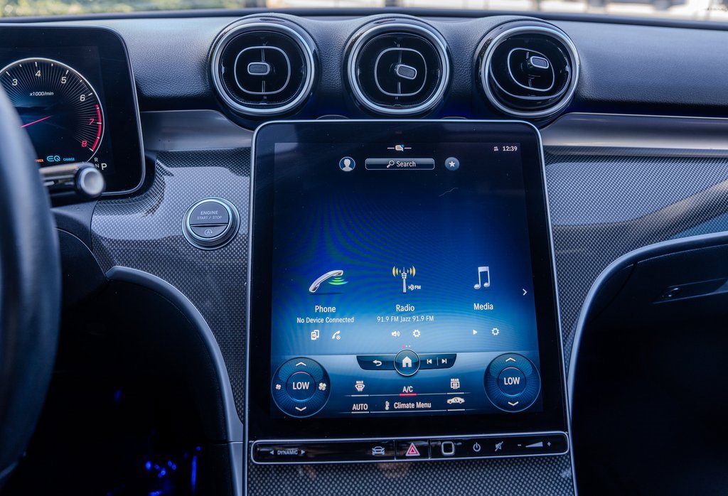 Used 2022 Mercedes-Benz C 300 Sedan image 10