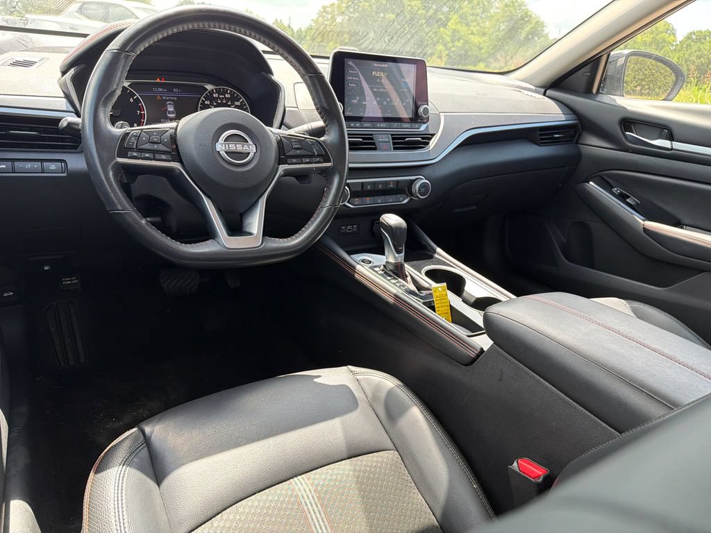 Used 2025 Nissan Altima 2.5 SR FWD image 22