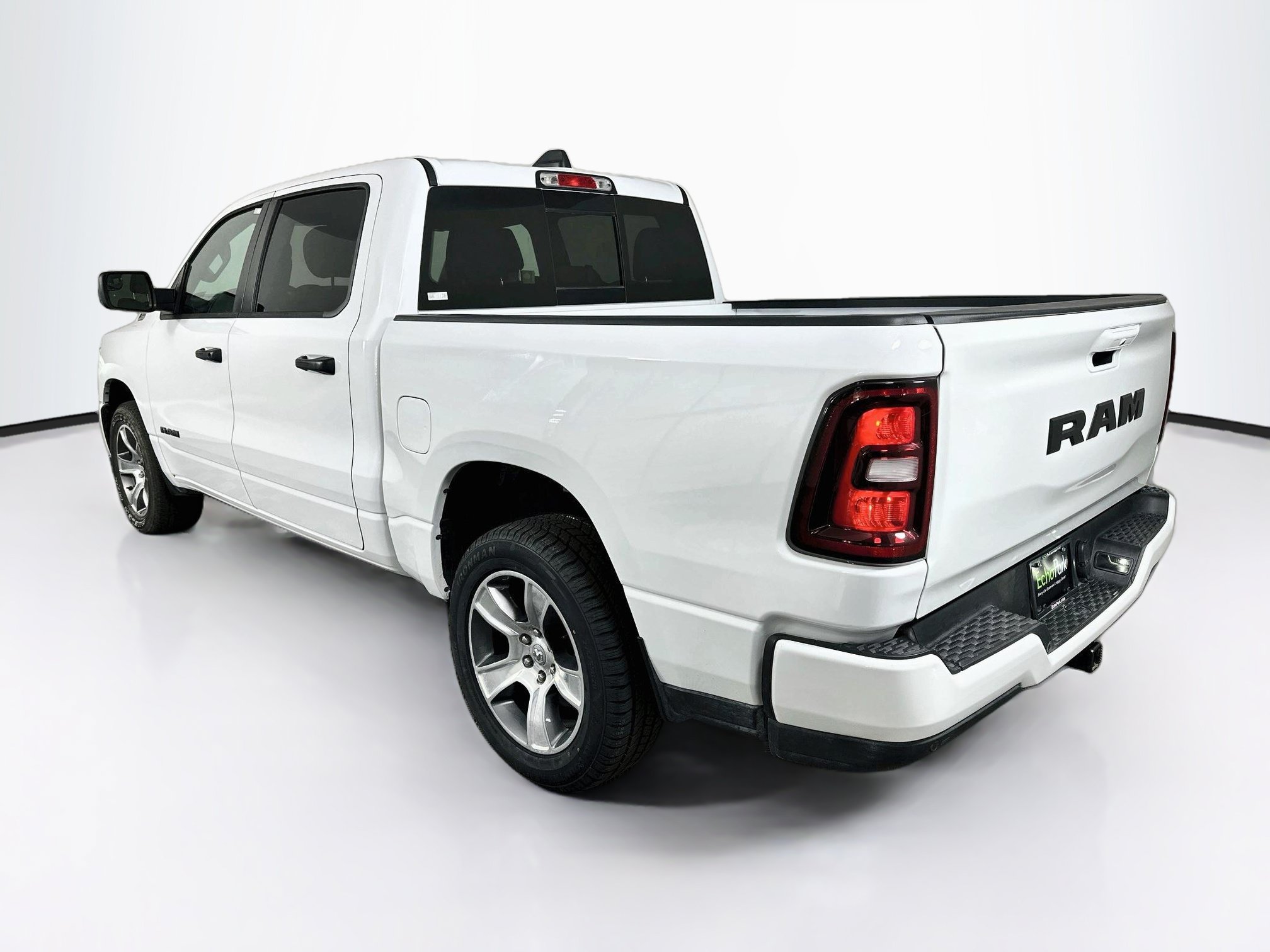 Used 2025 RAM 1500 Tradesman AWD/4WD image 5