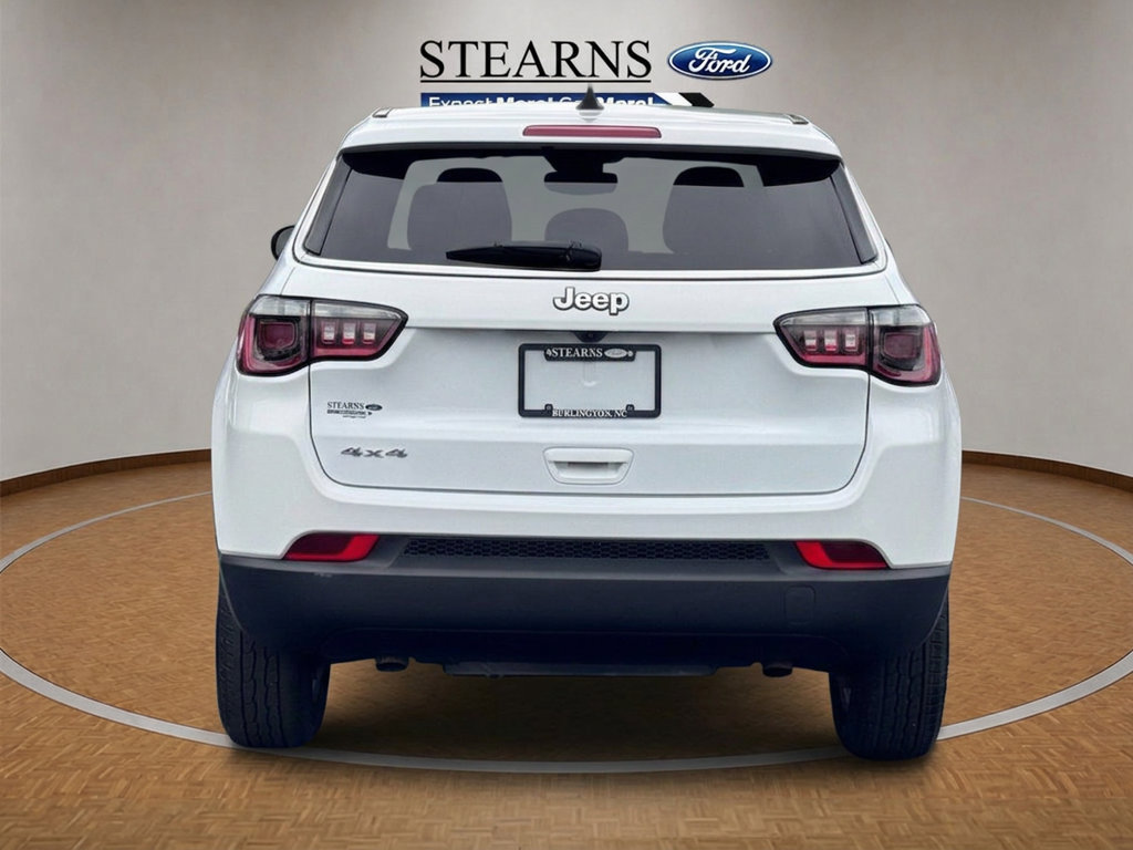 Used 2023 Jeep Compass Sport AWD/4WD image 20