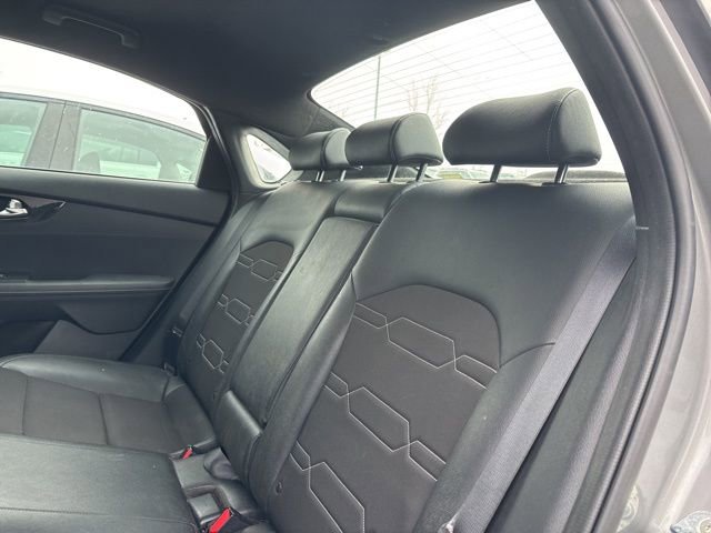 Used 2022 Kia Forte GT-Line w/ GT-Line Technology Package image 6
