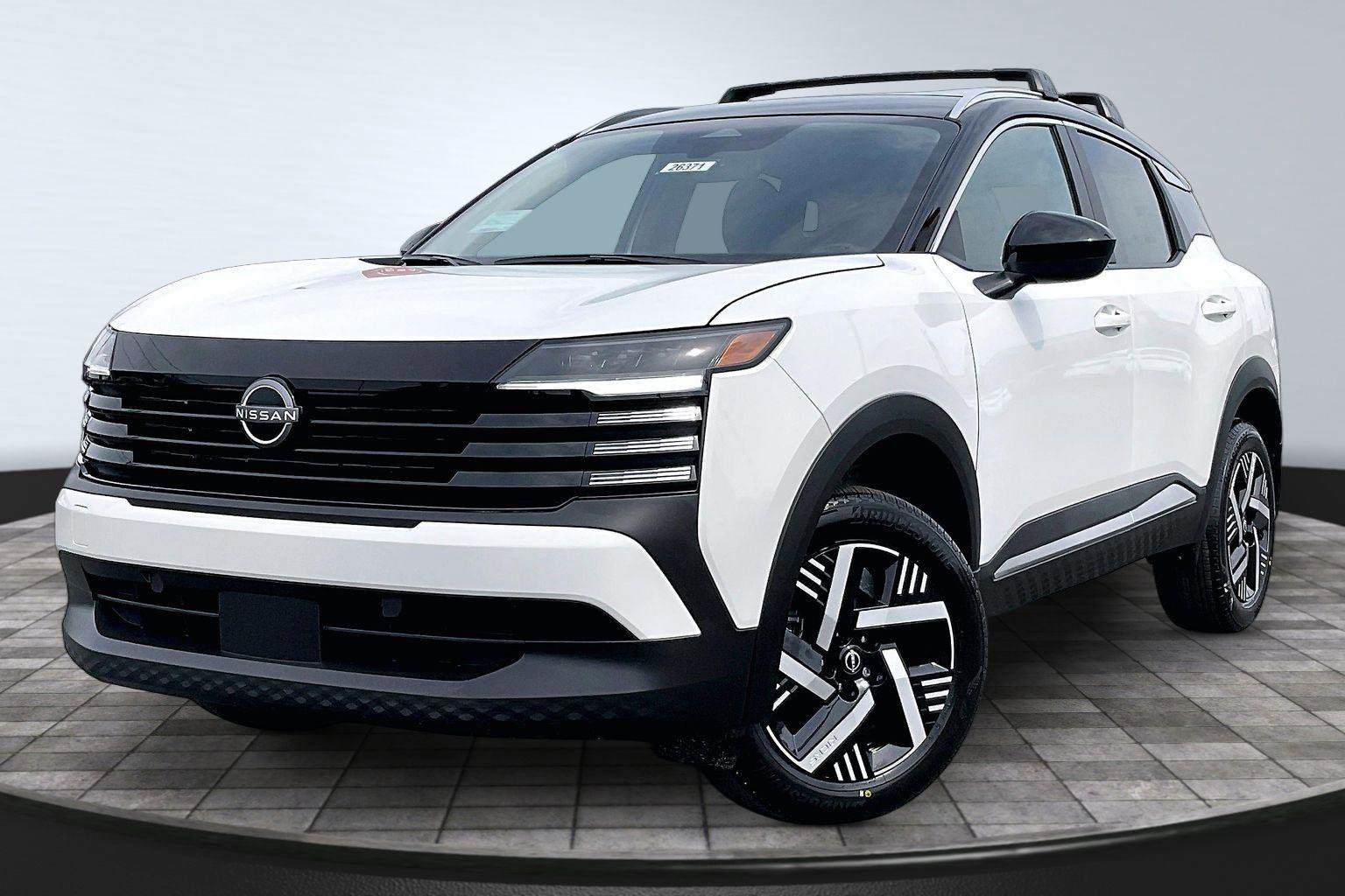 New 2026 Nissan Kicks SV FWD image 2