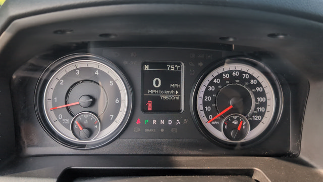 Used 2021 RAM 1500 Classic SLT AWD/4WD image 12