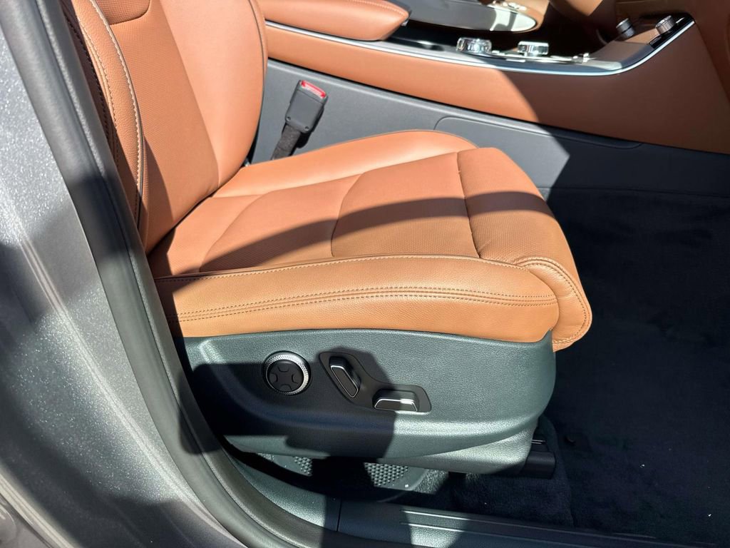 New 2026 Genesis GV70 2.5T Advanced image 14