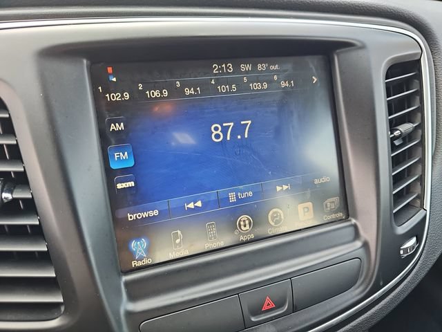 Used 2016 Chrysler 200 Limited w/ Anniversary Edition FWD image 25