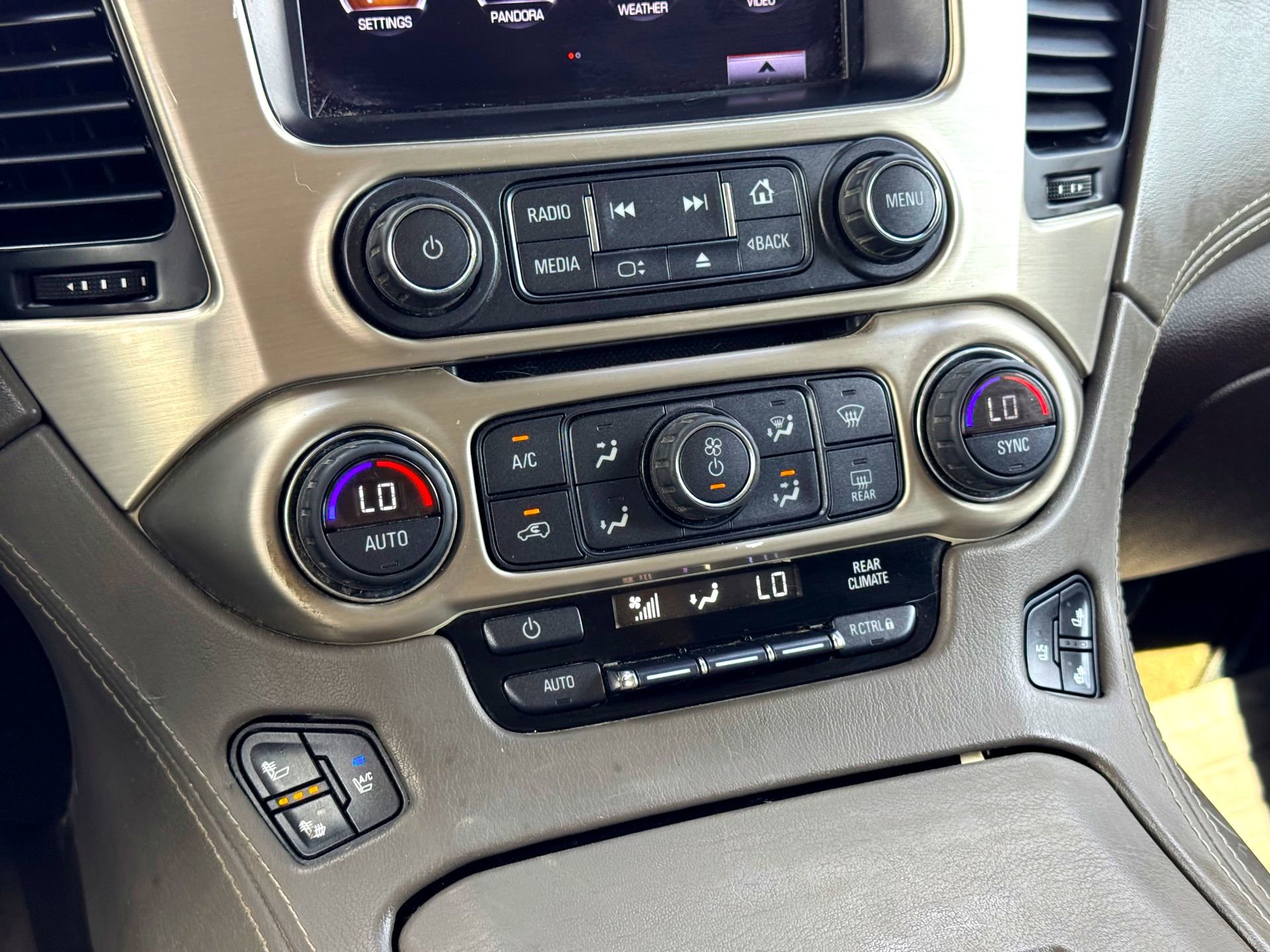 Used 2016 GMC Yukon Denali w/ Open Road Package image 34