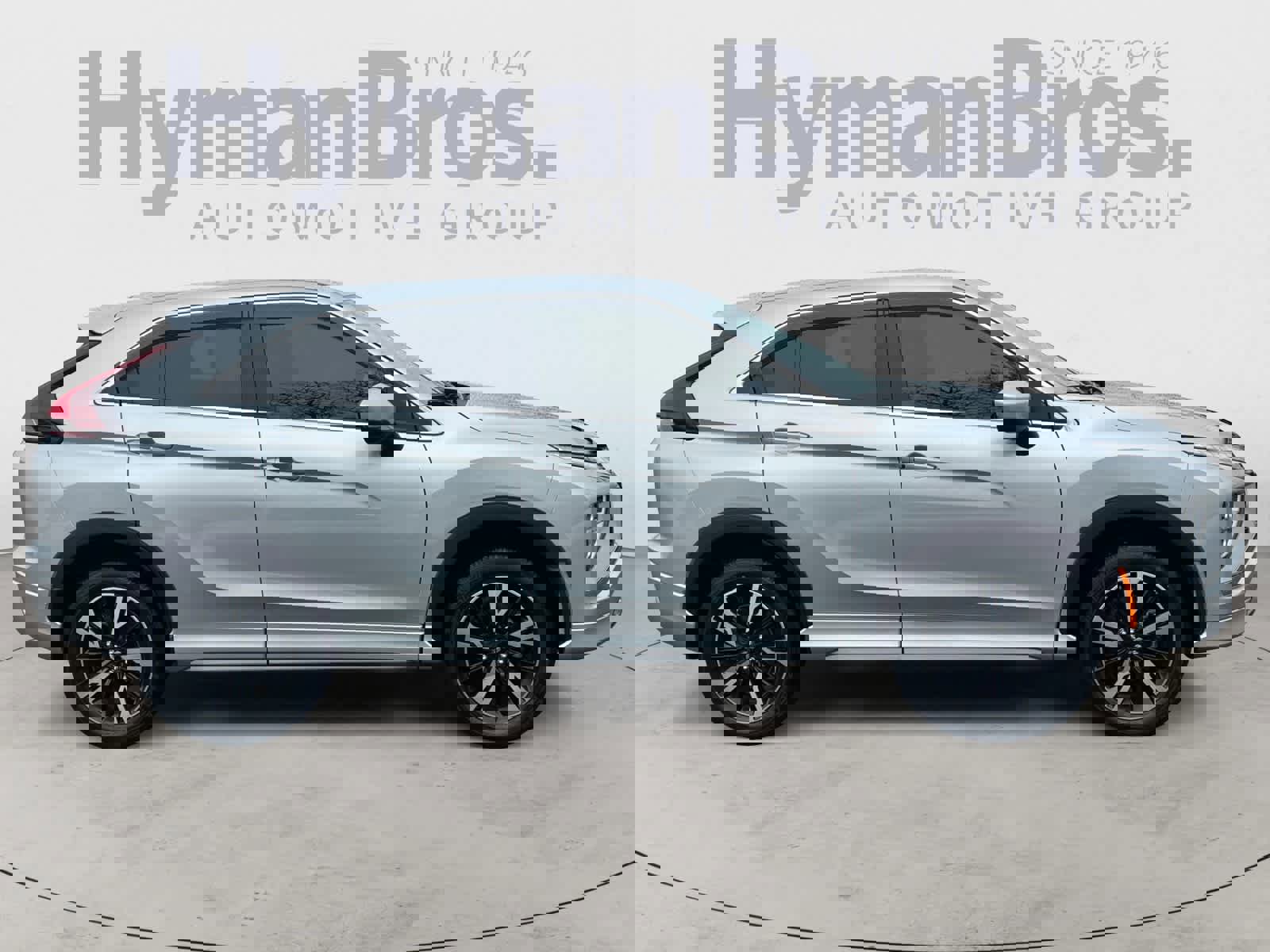 Used 2023 Mitsubishi Eclipse Cross SEL AWD/4WD image 2