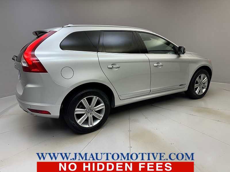 Used 2016 Volvo XC60 T6 w/ Proximity Package image 5