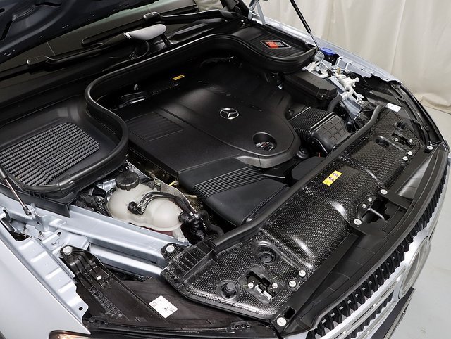 Certified 2025 Mercedes-Benz GLE 450 4MATIC image 39