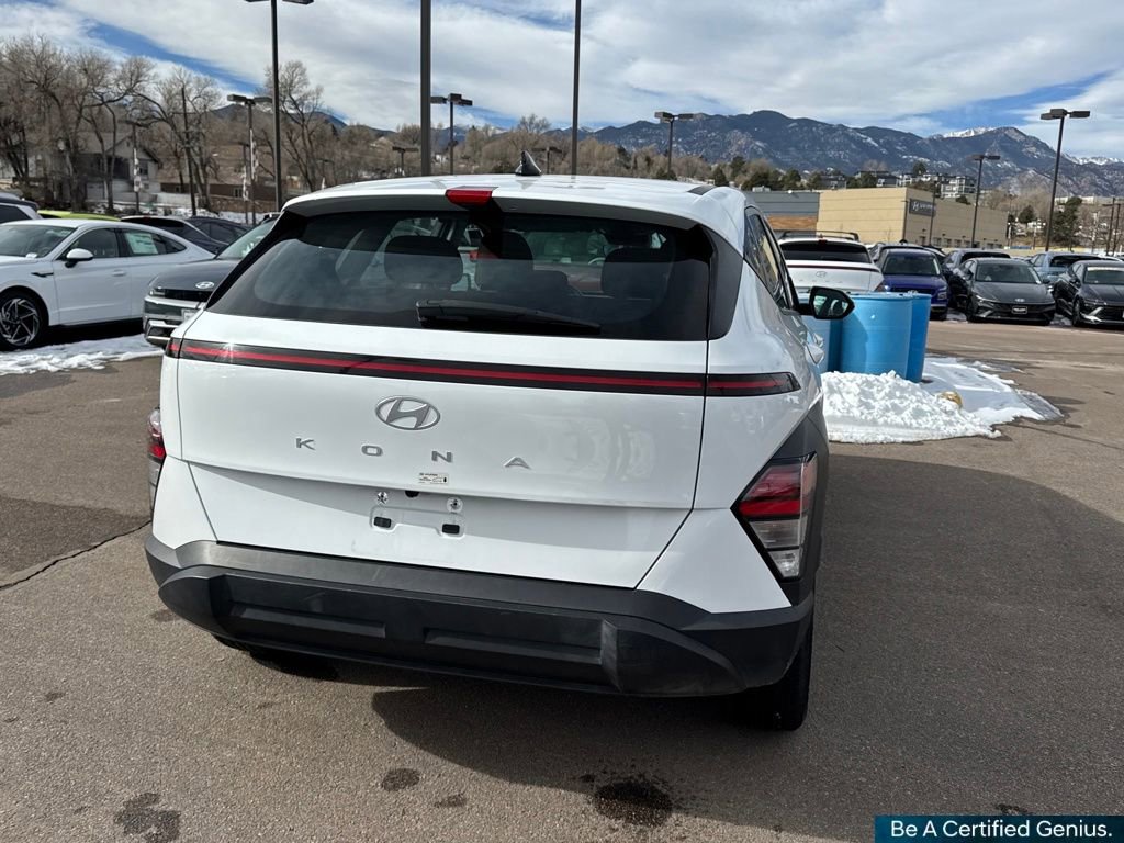 Certified 2024 Hyundai Kona SE image 18