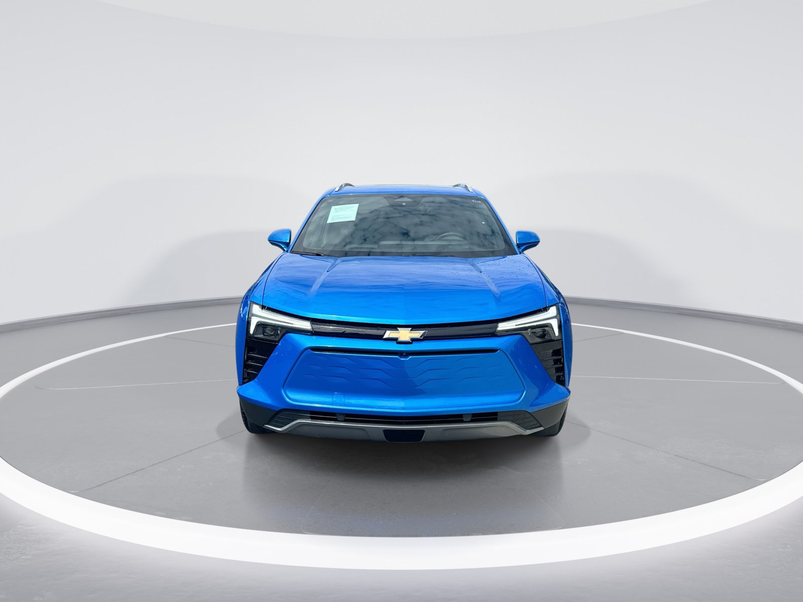 Used 2024 Chevrolet Blazer EV LT AWD/4WD image 3