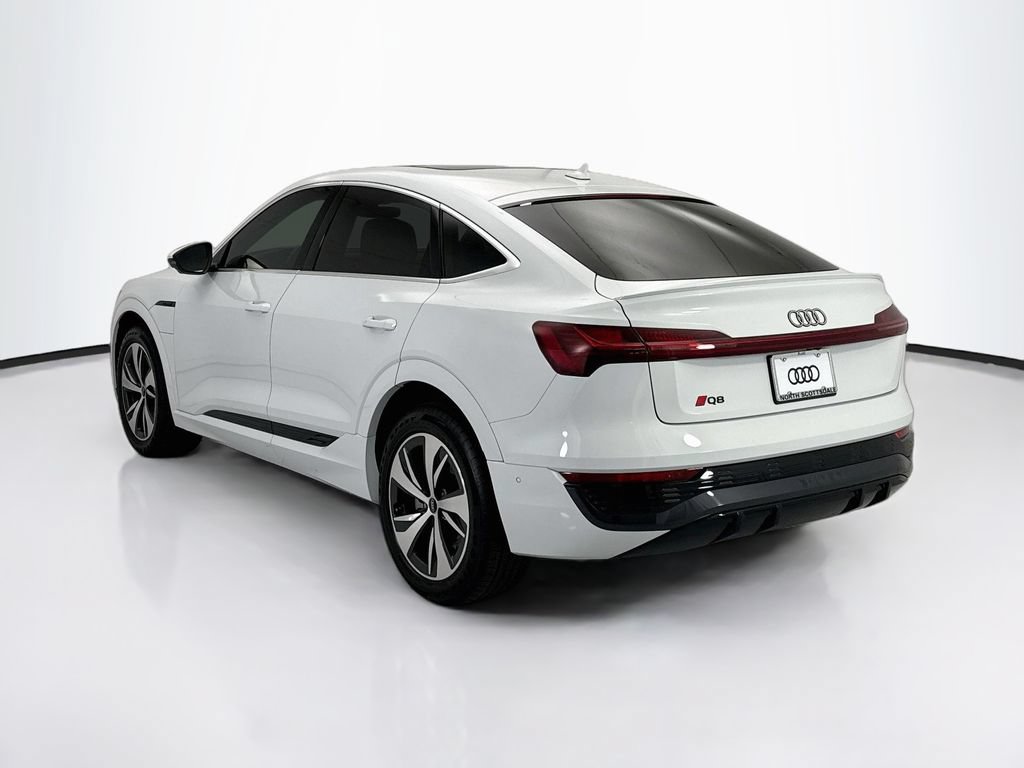 Certified 2024 Audi Q8 e-tron Premium Plus AWD/4WD image 7