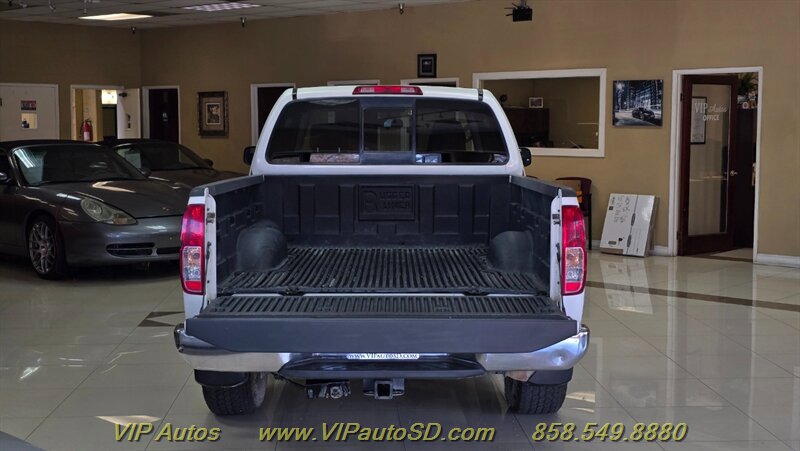 Used 2019 Nissan Frontier SV RWD image 8