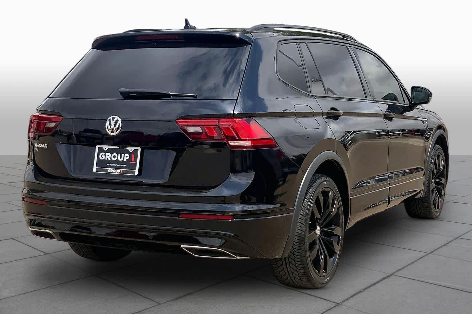 Used 2021 Volkswagen Tiguan SE R-Line FWD image 12