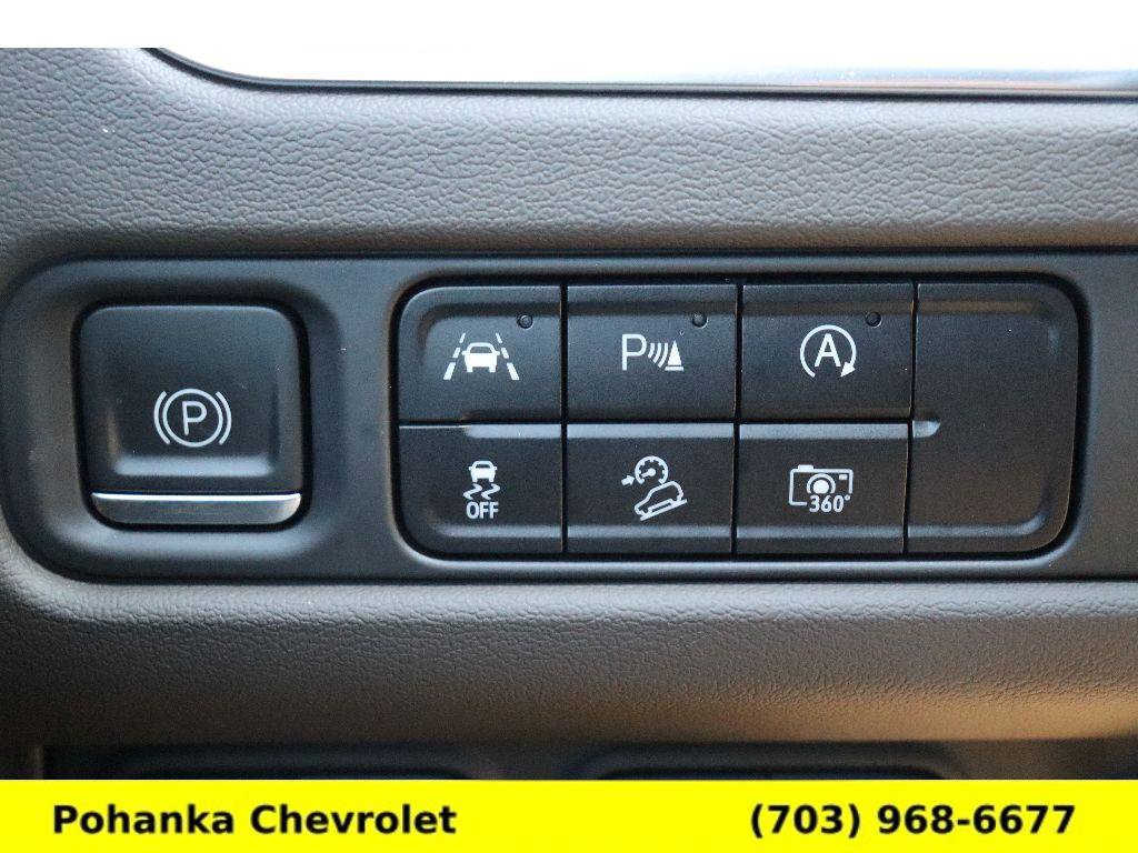Used 2023 Chevrolet Tahoe Z71 w/ Z71 Off-Road Package image 14