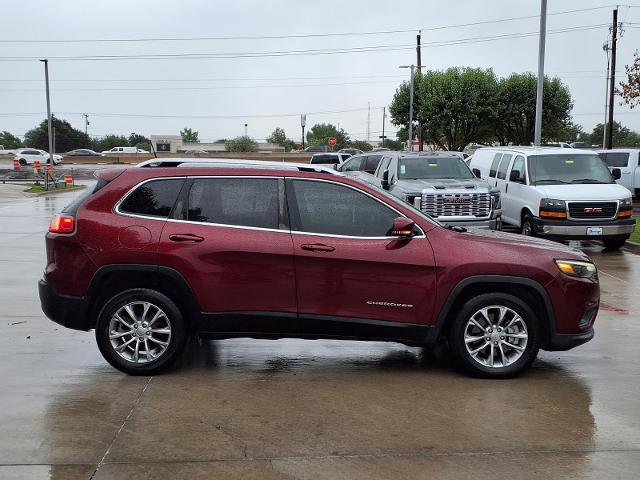 Used 2019 Jeep Cherokee Latitude Plus w/ Comfort/Convenience Group FWD video 2