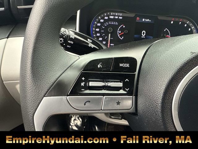 Used 2023 Hyundai Tucson SE image 30