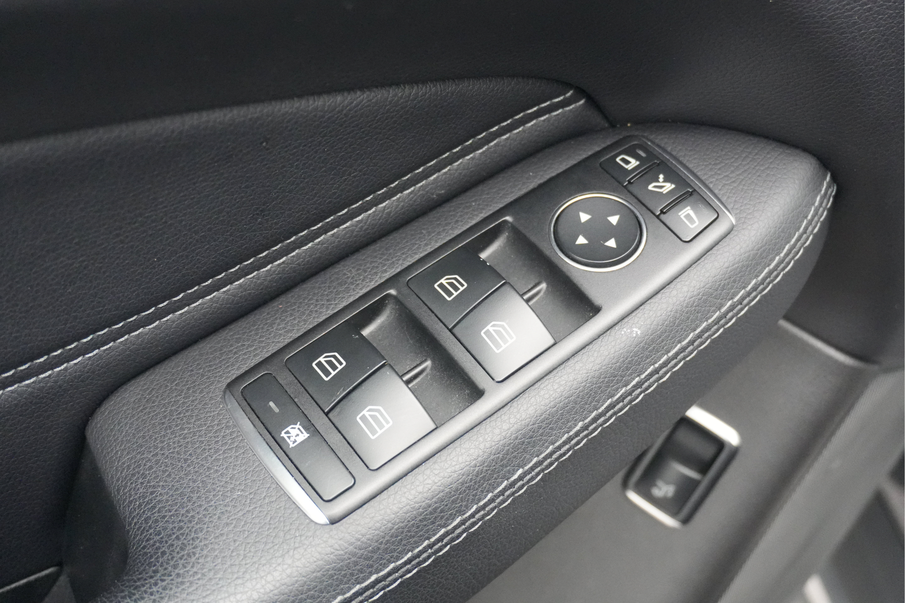 Used 2019 Mercedes-Benz GLE 400 4MATIC w/ Premium 1 Package image 20