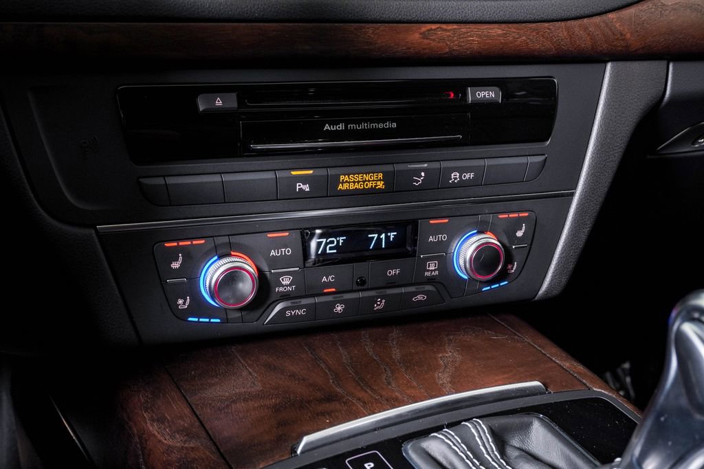 Used 2014 Audi S7 Prestige w/ Driver Assistance Package image 24