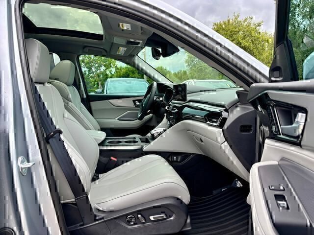 New 2026 Acura MDX w/ Technology Package FWD image 13