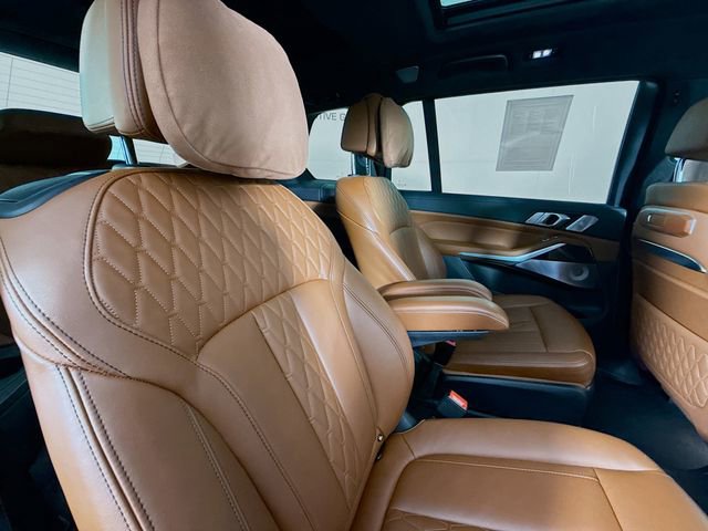 Used 2024 BMW X7 M60i w/ Executive Package AWD/4WD image 30