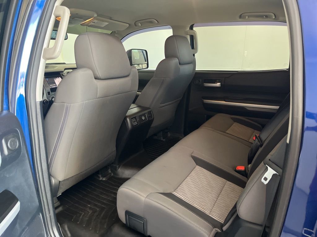 Used 2015 Toyota Tundra SR5 w/ SR5 Upgrade Package image 24