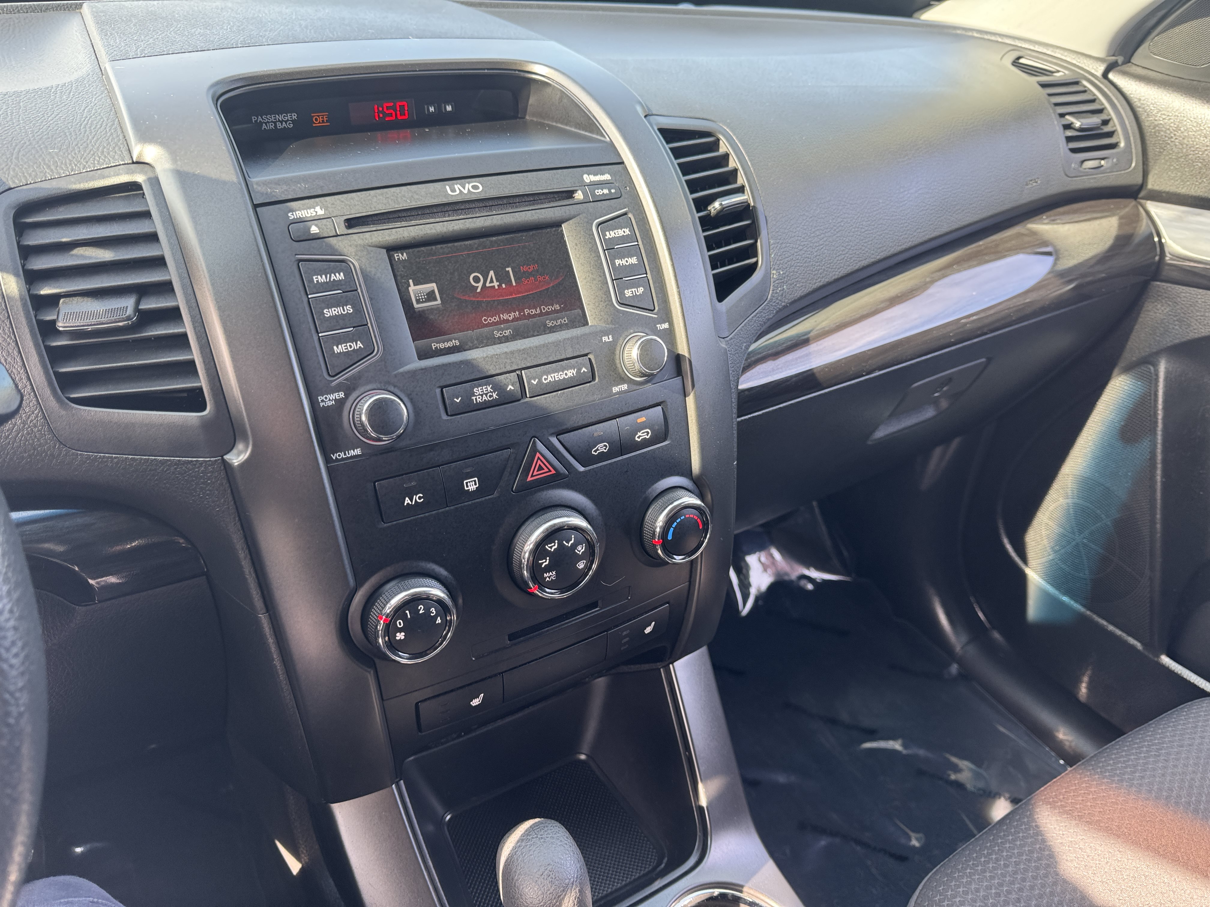 Used 2013 Kia Sorento LX w/ Convenience Pkg FWD image 19