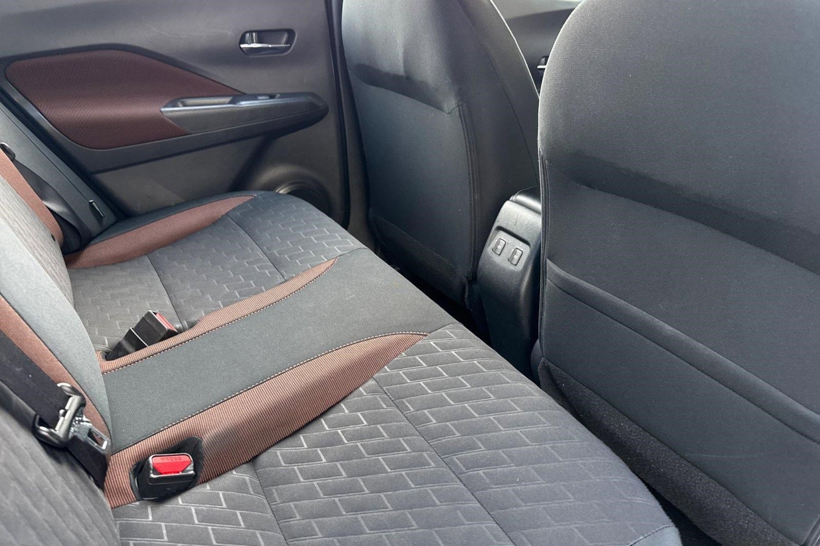 Used 2024 Nissan Kicks SR image 29